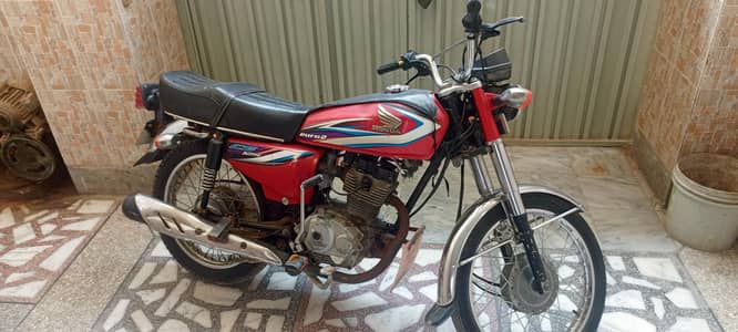 sale bike Honda CD 125 model 2015