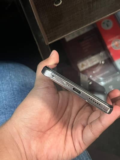 Vivo V50 Lite
