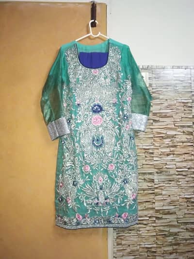Dress for sale 10/10 condition