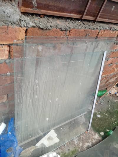 3 Glass Sheets for Sale – Same Size | Good Condition