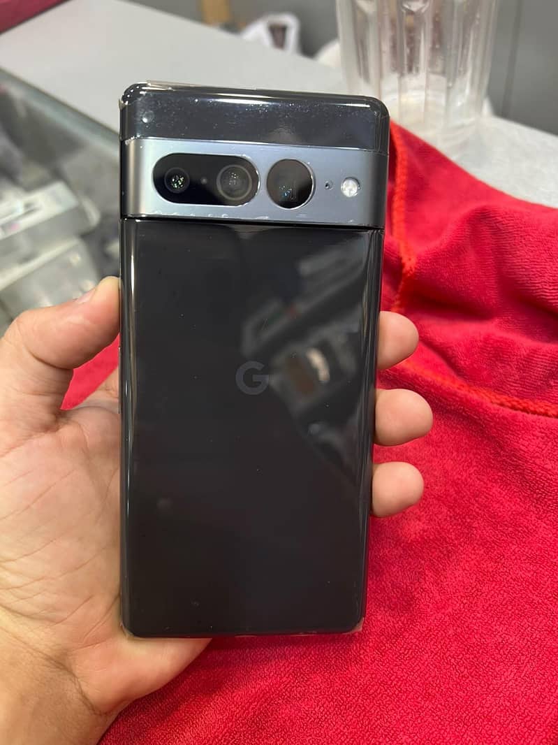 Google Pixel 7 Pro 4