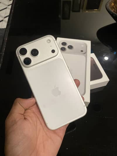 Apple iPhone 17 Pro Max