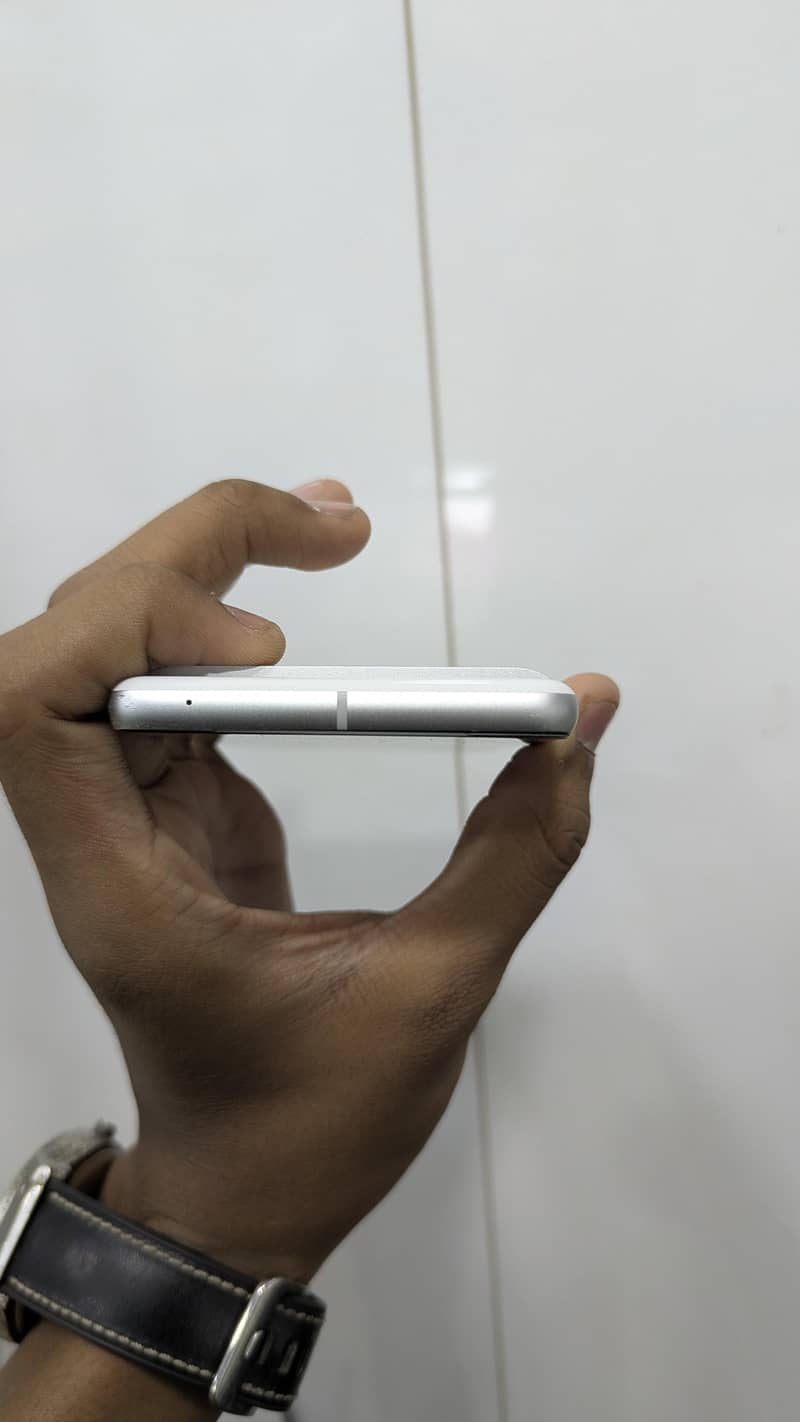 Google Pixel 7 3