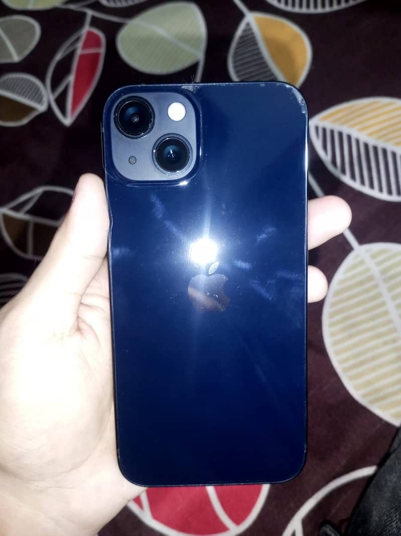 Apple iPhone 13 3