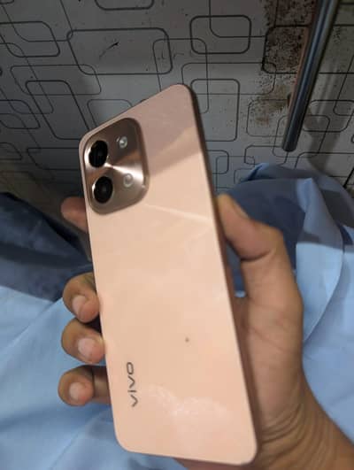 Vivo Y28