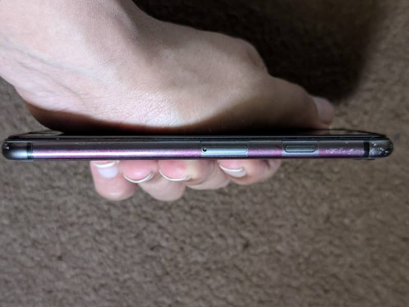 Apple iPhone 8 4