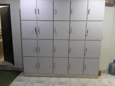 20 lockers available for sale with high quality locks
