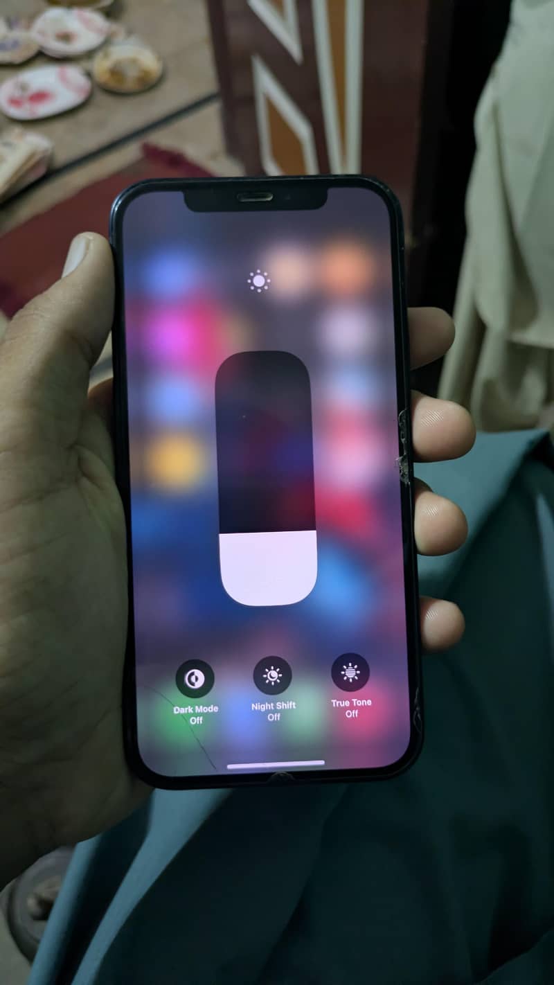 Apple iPhone 12 6