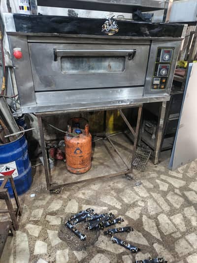 pizza oven
