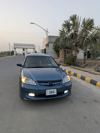 Honda Civic Oriel 2005