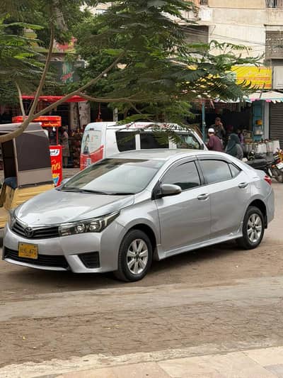 Toyota Corolla GLI 2015