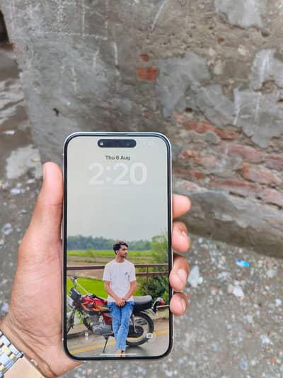 Apple iPhone 14