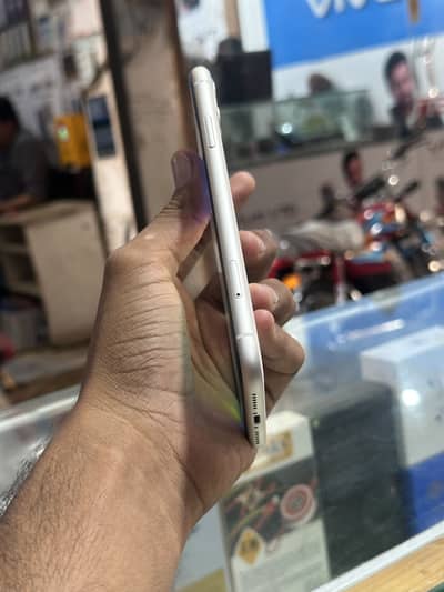 iphone 11 factory unlock 64gb 71 health