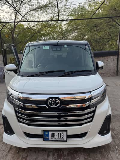 Toyota Roomy 2023