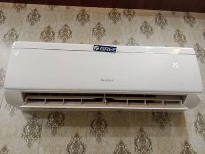 Gree AC DC inverter 1.5 Ton totally genuine