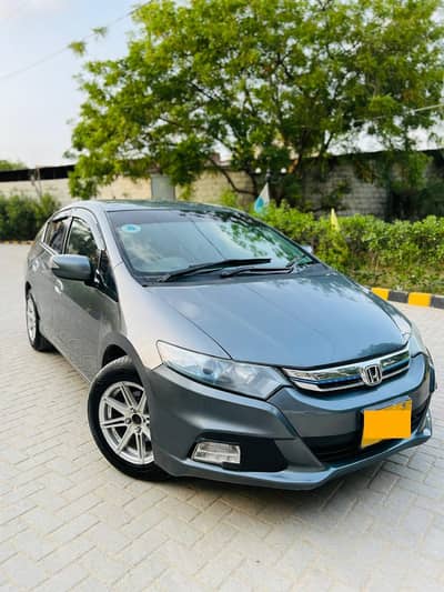 Honda Insight 2014/2017 Hybrid Full option keyless
