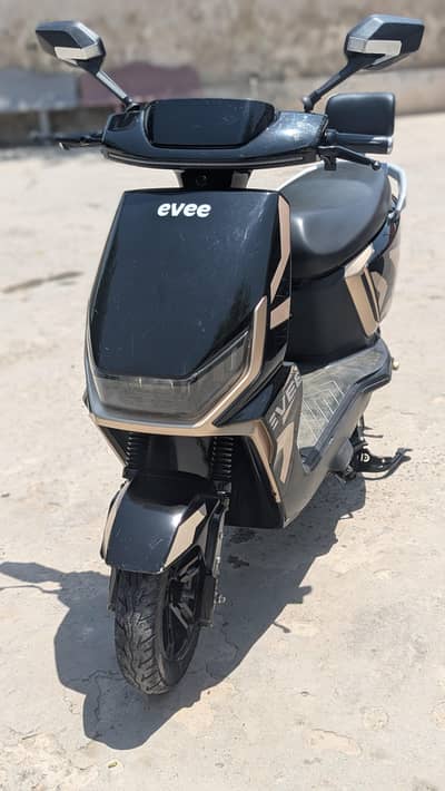 Evee gen-z Scooty for sale
