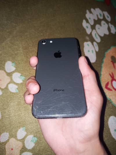 Apple iPhone 8