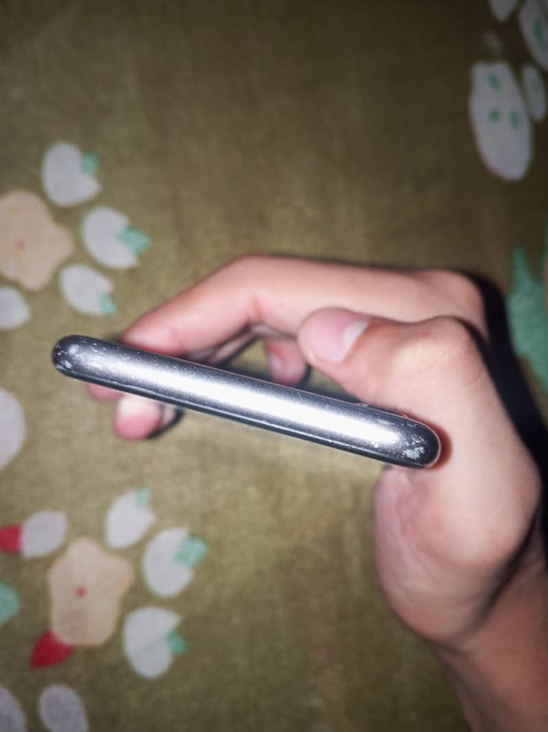 Apple iPhone 8 2
