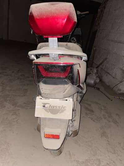 Ev scooter