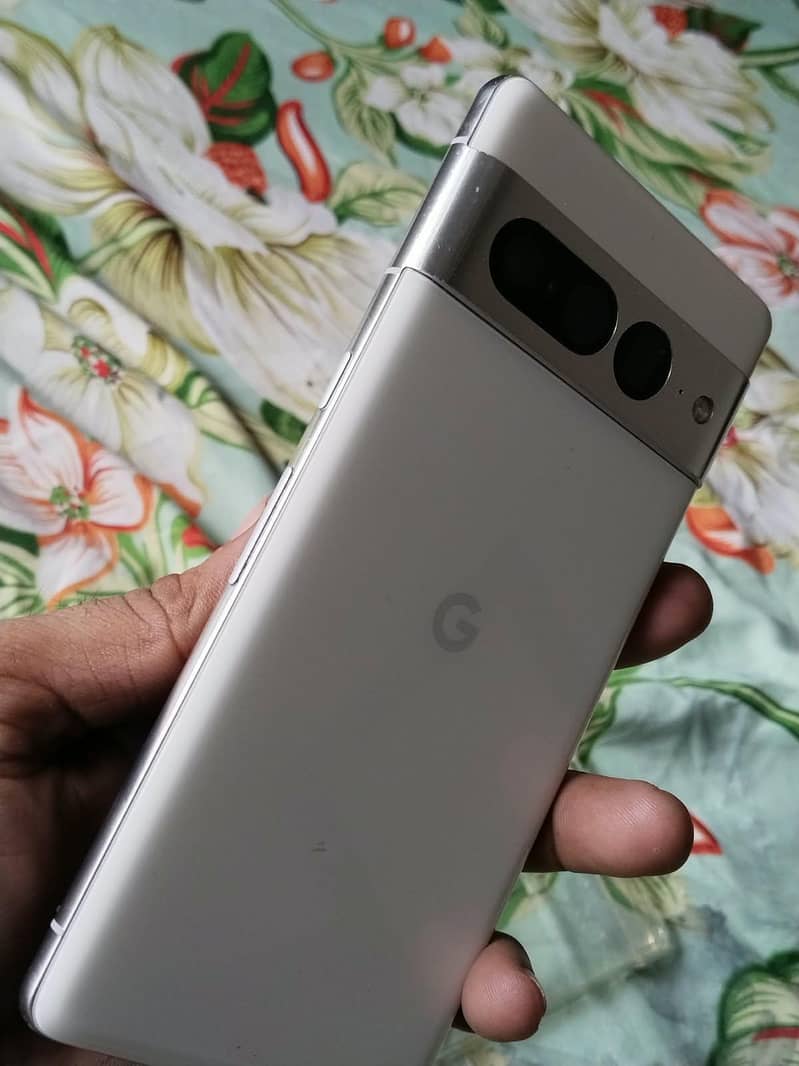 Google Pixel 7 Pro 6