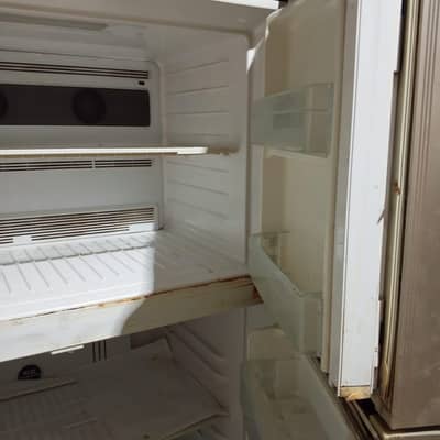 Refrigerator for sell