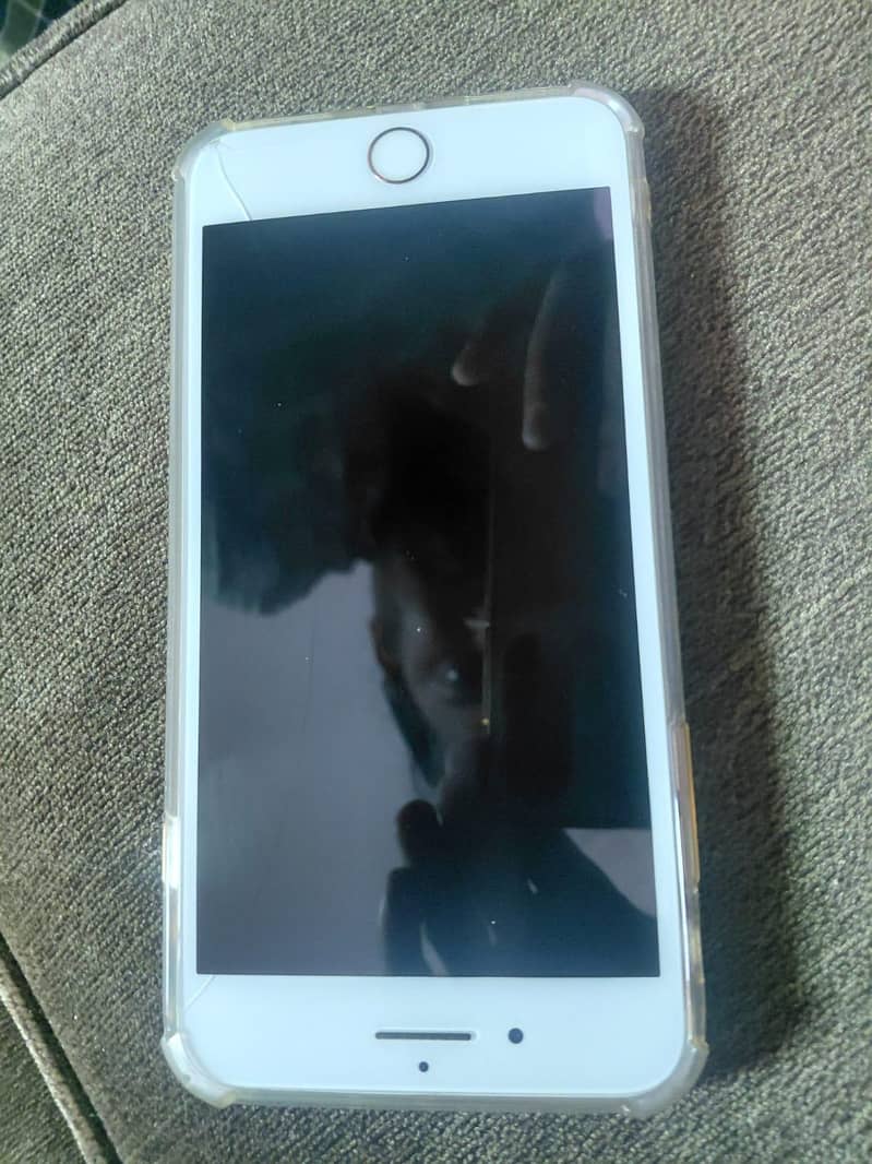 Apple iPhone 8 Plus 5