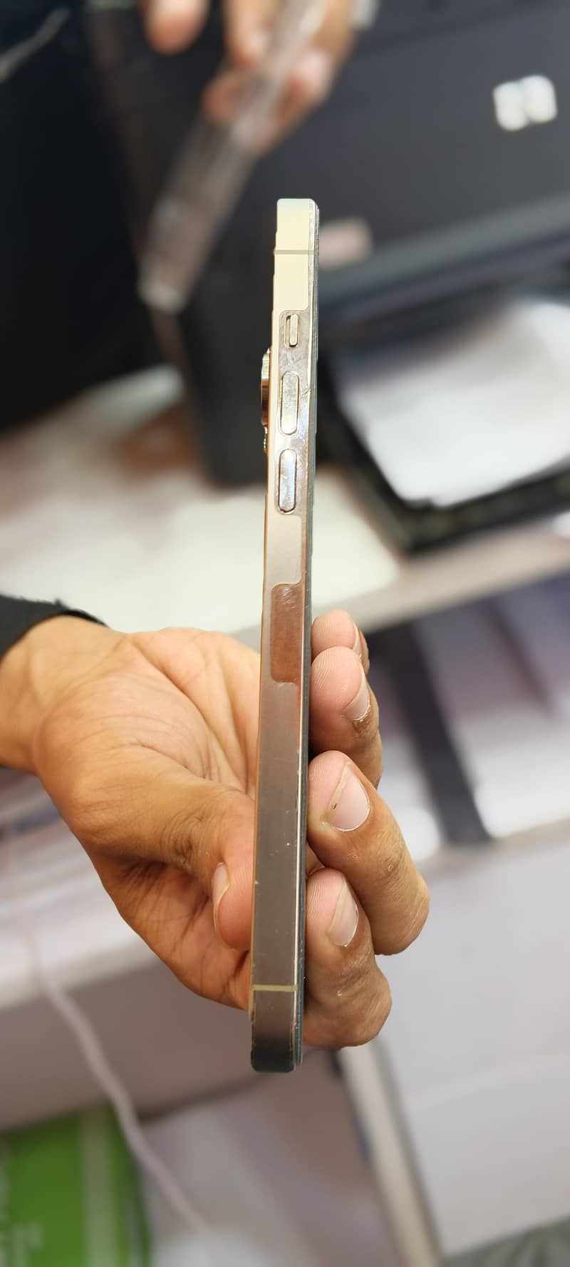 iphone 14 pro max 5