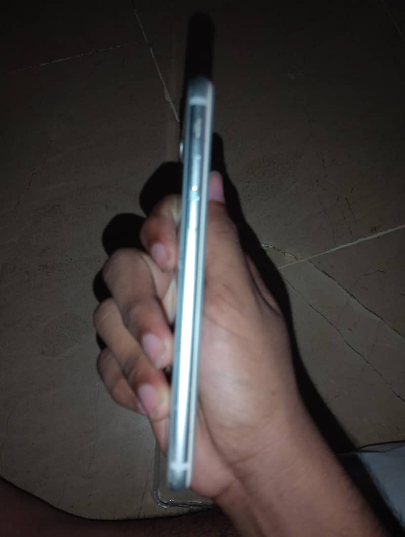 iphone 8 10/10 7