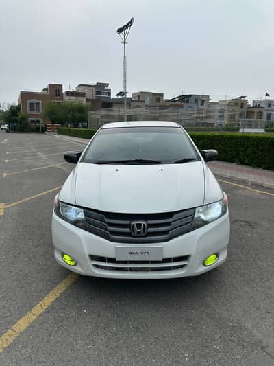 Honda City I-VTEC 2014 Model in Excellent Condiion