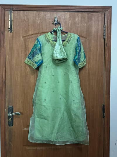 shalwar kameez for mehandi