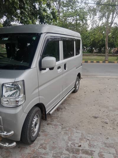 Nissan Clipper 2020