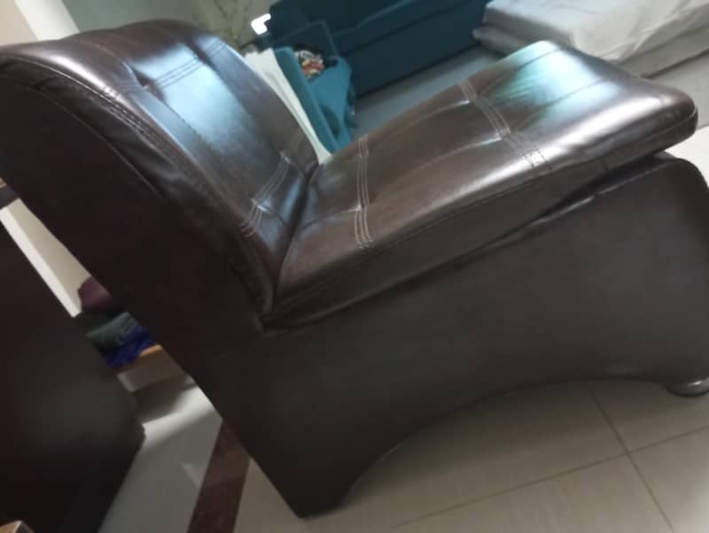 2 single seater sofa 1