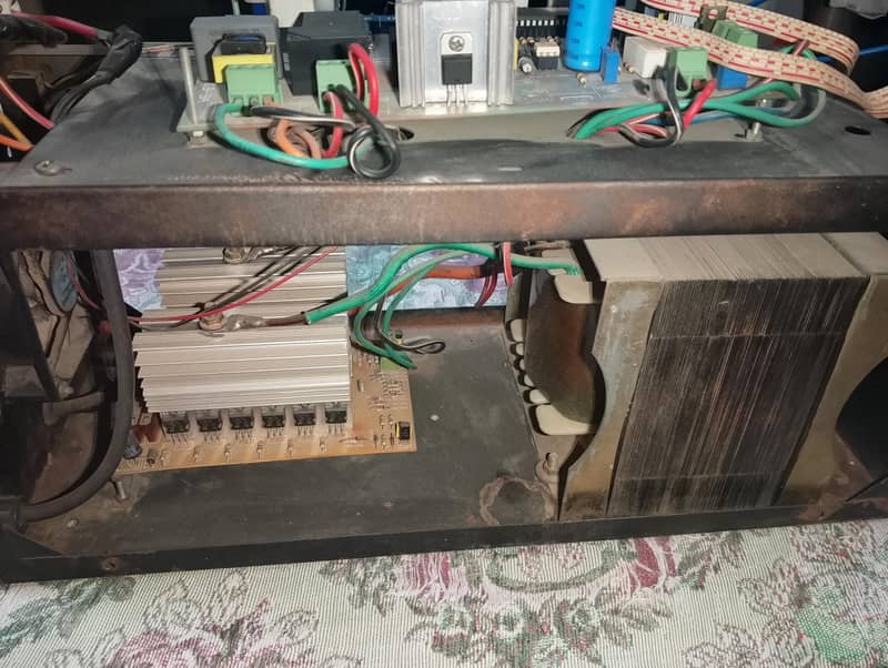 UPS + solar charge controller 5