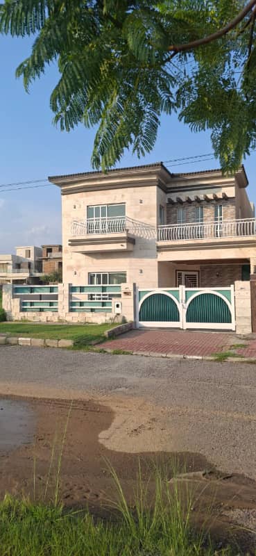 11 Marla Owner Built House for Sale DHA Phase 3, Sector B