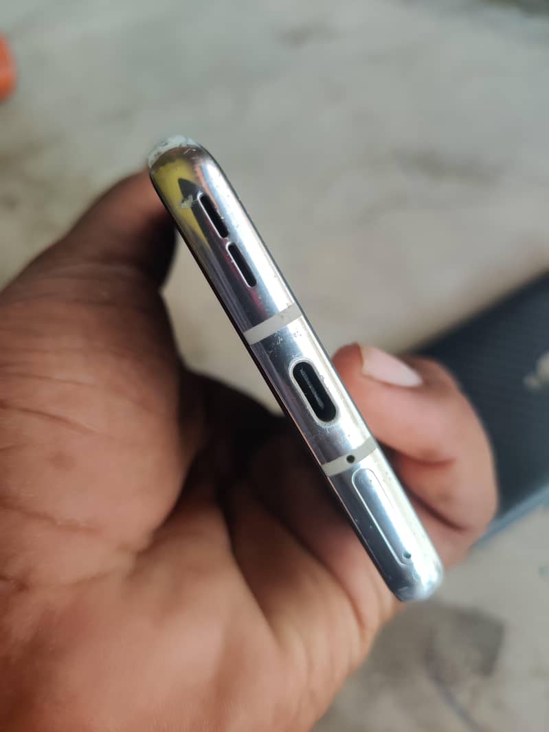 One Plus 8 6