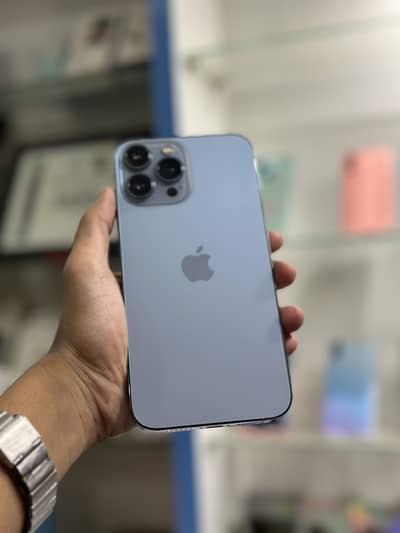  iPhone 13 Pro Max – Sierra Blue 