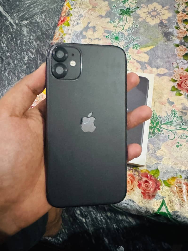 Apple iPhone 11 2