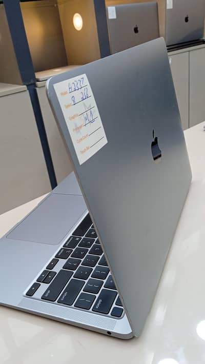 MacBook Air M1 2020