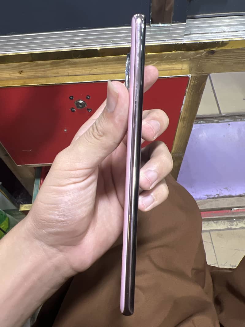 Infinix Zero 40 2