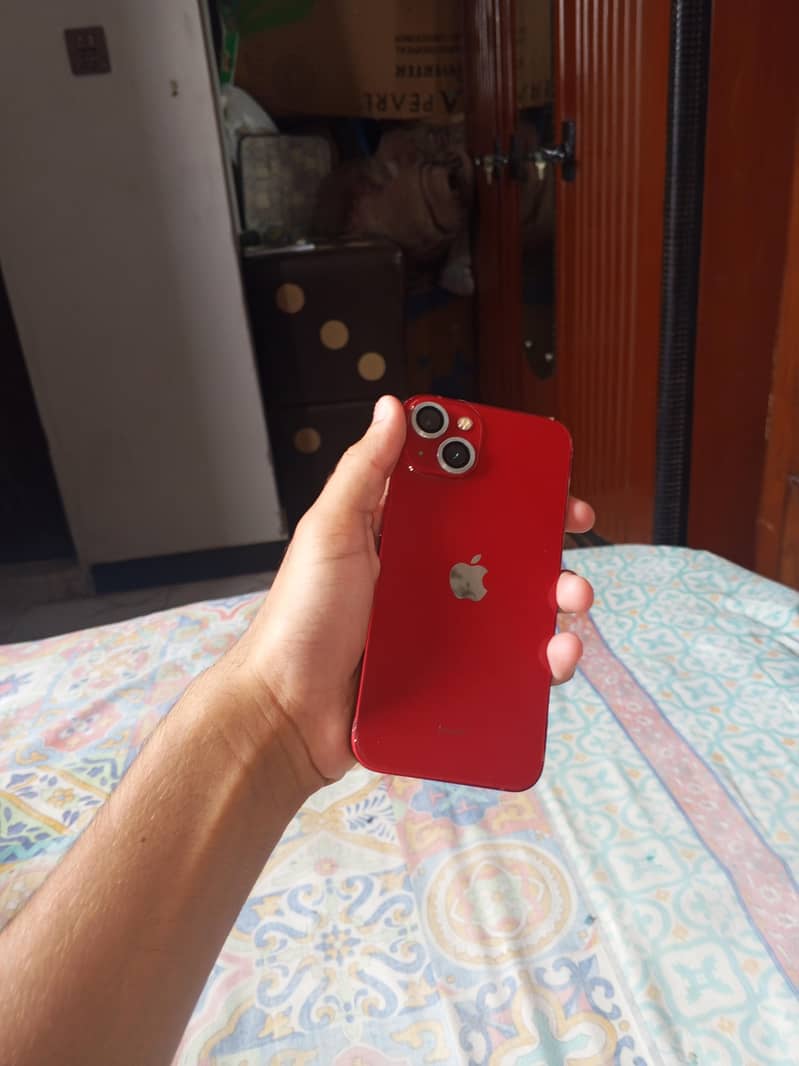 Apple iPhone 13 6