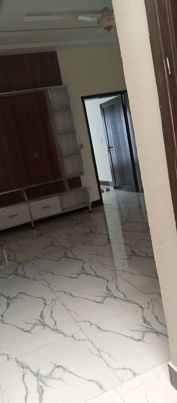 1 BED NON FURNISHED APRTMENT FOR RENT IN BAHRIA TOWN LAHORE