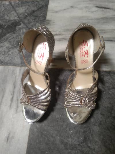 Golden silver beach teen Tarah ke sandal