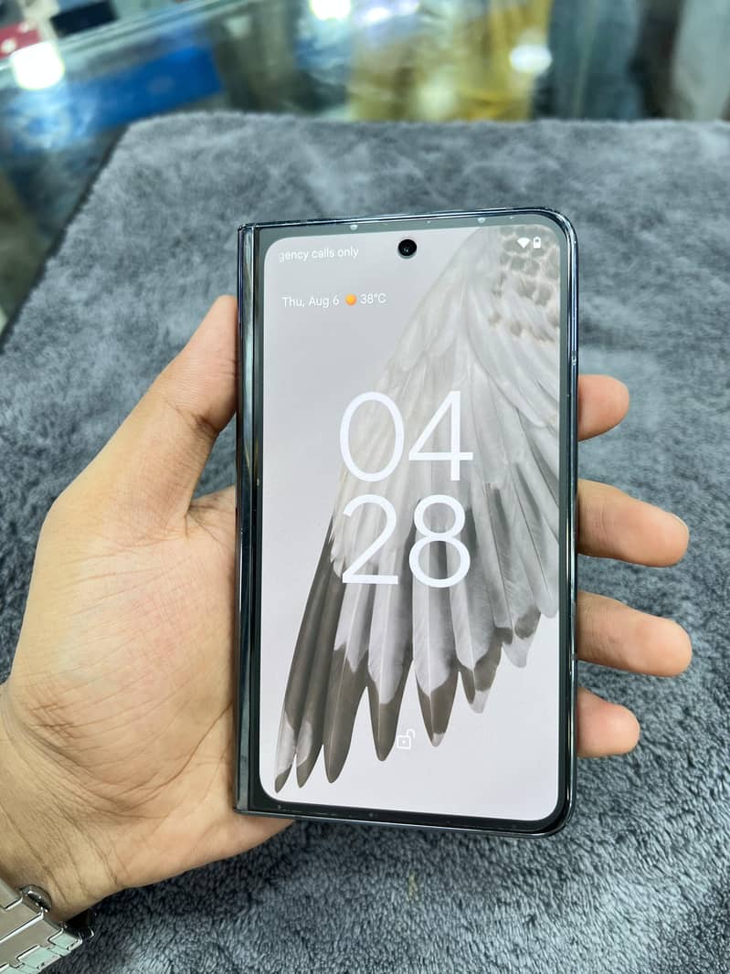 Google Pixel Fold 2