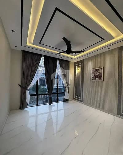 Lower Portion Of 10 Marla Lock Option House Available For Rent In Ghaznavi Block Sector F Bahria Town Lahore