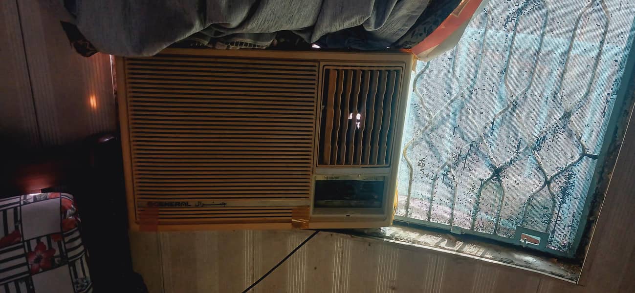 General window Ac 0
