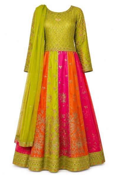 Parrot Green Fancy Lehnga – Worn Once Meri recomm