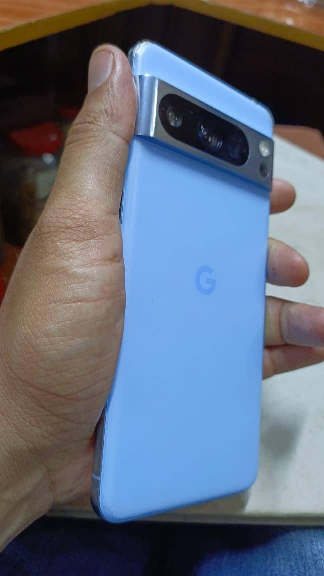 Google Pixel 8 Pro 1