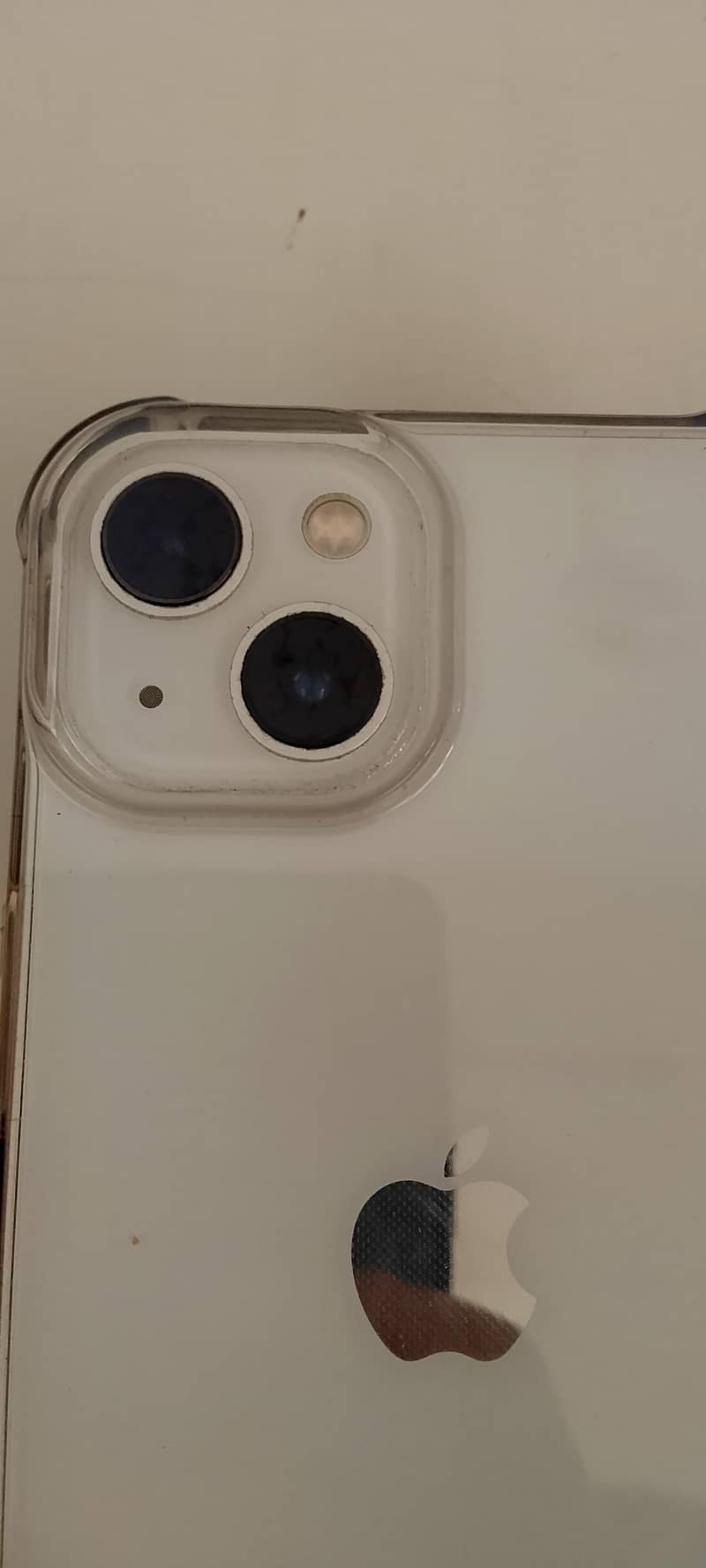 Apple iPhone 13 0