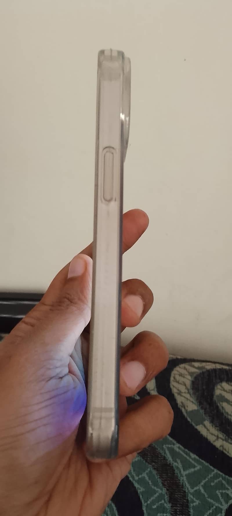 Apple iPhone 13 2